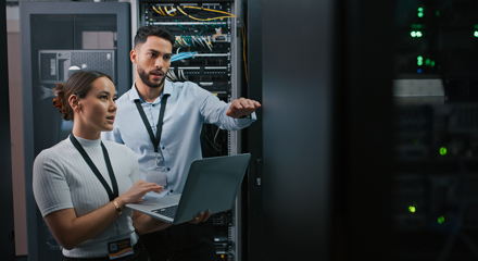 CDW technician help set up robust cloud operation for business flexibility.